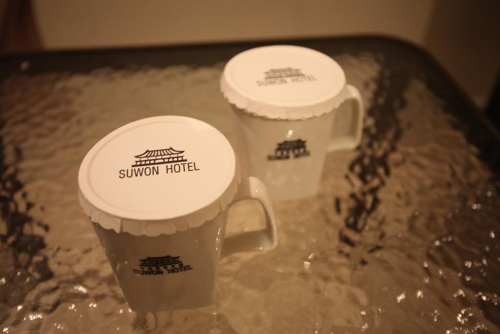 New Suwon Hotel Pokoj fotografie